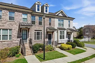 2051 Glenview Park Cir, Duluth, GA 30097 - Photo 2