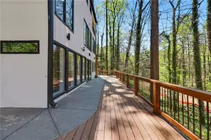 1153 Dawn View Ln NW, Atlanta, GA 30327 - Photo 32