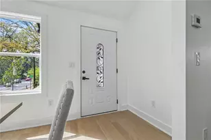 208 Watson Cir SE, Atlanta, GA 30317 - Photo 4