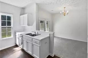 20 Pine Canyon Dr SW, Atlanta, GA 30331 - Photo 6