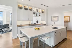 3376 Peachtree Rd NE, Atlanta, GA 30326 - Photo 20