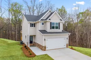 5120 Daylily Dr, Braselton, GA 30517 - Photo 2