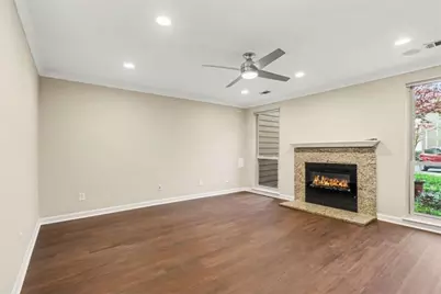 1105 Riverbend Club Drive, Atlanta, GA 30339 - Photo 8