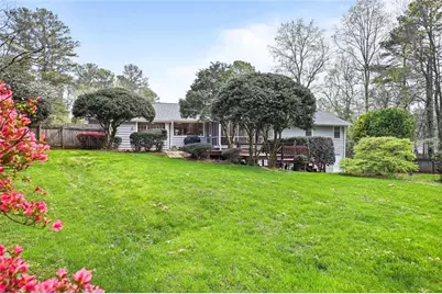 785 E Hembree Crossing, Roswell, GA 30076 - Photo 32