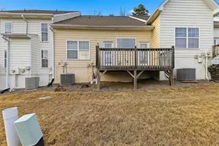 1984 Hoods Fort Cir NW, Kennesaw, GA 30144 - Photo 32