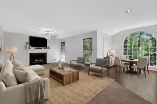 2778 Kingstream Dr, Snellville, GA 30039 - Photo 8