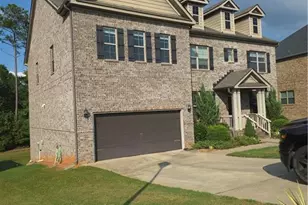 615 Birkdale Dr, Fairburn, GA 30213 - Photo 2
