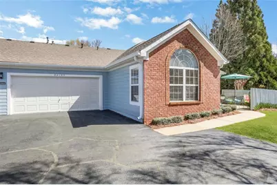 22105 Harvest Ridge Lane, Johns Creek, GA 30022 - Photo 2