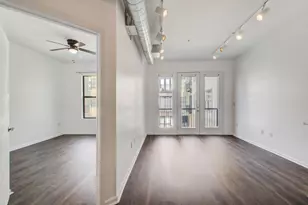 5300 Peachtree Rd, Atlanta, GA 30341 - Photo 10