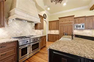 983 Little Darby Ln, Suwanee, GA 30024 - Photo 12