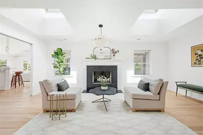 2376 Lively Trail NE, Atlanta, GA 30345 - Photo 14