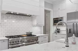 317 Riversedge Dr NW, Atlanta, GA 30339 - Photo 16