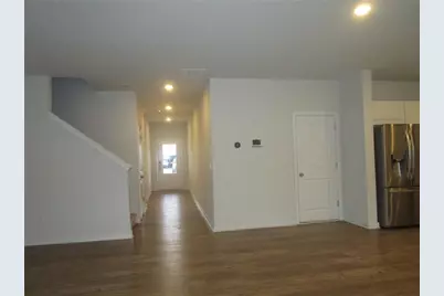 5169 Union Heights Way, Flowery Branch, GA 30542 - Photo 2