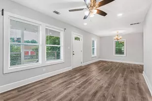 2861 Forrest Hills Dr SW, Atlanta, GA 30315 - Photo 6