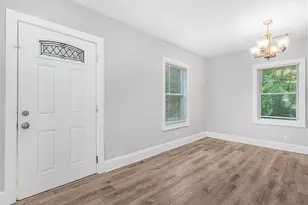2861 Forrest Hills Dr SW, Atlanta, GA 30315 - Photo 4