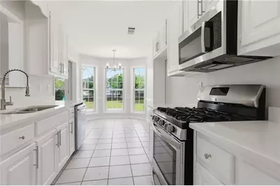 1100 Chateau Terrace, McDonough, GA 30253 - Photo 6