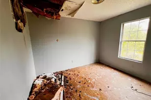 325 Golden Road E, Tifton, GA 31794 - Photo 12