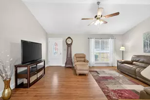 335 Ranger Wy, Braselton, GA 30517 - Photo 4