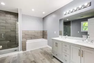201 Deerfield Ln, Carrollton, GA 30116 - Photo 12