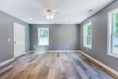 201 Deerfield Lane, Carrollton, GA 30116 - Photo 10