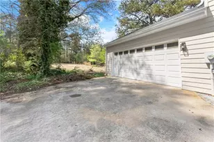 322 Wyngate Rd, Auburn, GA 30011 - Photo 10