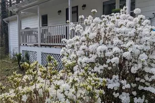 5712 Port Dr, Buford, GA 30518 - Photo 2