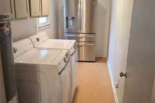 5712 Port Dr, Buford, GA 30518 - Photo 6