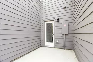 1526 Bryson Dr NW, Atlanta, GA 30318 - Photo 24