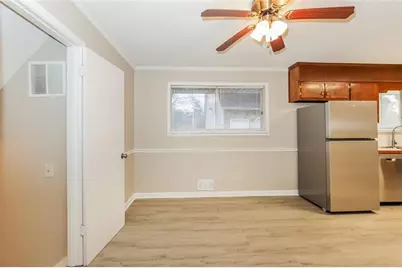 8455 Magnolia Drive, Jonesboro, GA 30238 - Photo 8