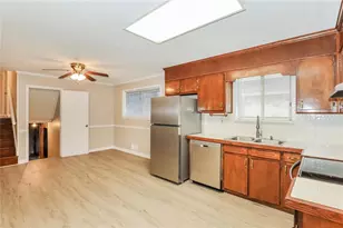 8455 Magnolia Dr, Jonesboro, GA 30238 - Photo 6