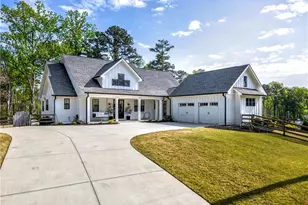 6570 Crestwood Peninsula, Flowery Branch, GA 30542 - Photo 1