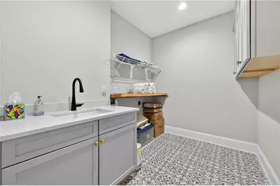 6570 Crestwood Peninsula, Flowery Branch, GA 30542 - Photo 26