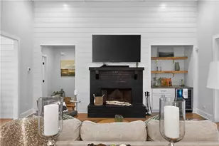 6570 Crestwood Peninsula, Flowery Branch, GA 30542 - Photo 14