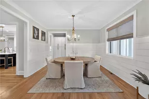 6570 Crestwood Peninsula, Flowery Branch, GA 30542 - Photo 10