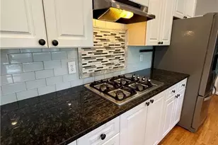 8004 Ridge Valley, Woodstock, GA 30189 - Photo 4