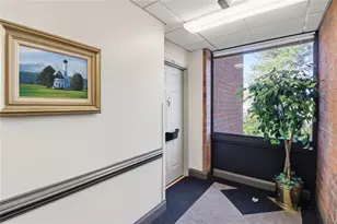 300 Johnson Ferry Road NE, Atlanta, GA 30328 - Photo 14