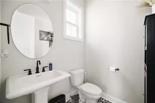 2369 Rover Ct, Atlanta, GA 30317 - Photo 26