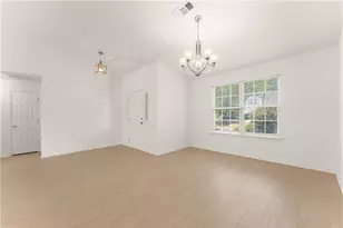 2717 Wilding Green Ln, Dacula, GA 30019 - Photo 6