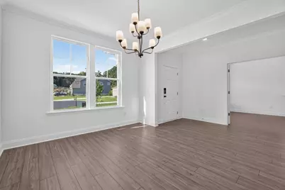 8935 Avonbrook Close, Ball Ground, GA 30107 - Photo 10