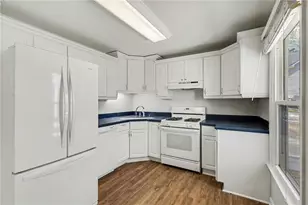 316 Hollow Springs Dr, Hiram, GA 30141 - Photo 10