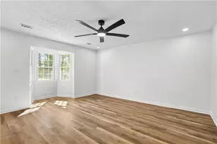 430 Mary Erna Dr, Fairburn, GA 30213 - Photo 10