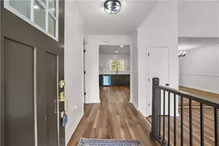 430 Mary Erna Dr, Fairburn, GA 30213 - Photo 4