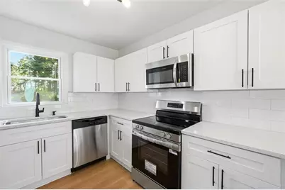 306 Dink Lane SE, Marietta, GA 30060 - Photo 10