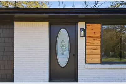 306 Dink Lane SE, Marietta, GA 30060 - Photo 2