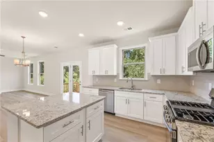 3925 Cordano Ln, Lawrenceville, GA 30044 - Photo 8