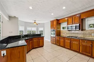 140 Lang Dr, Fayetteville, GA 30214 - Photo 12
