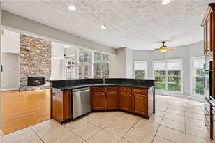 140 Lang Dr, Fayetteville, GA 30214 - Photo 10