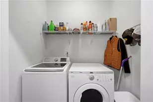 816 Pond View Ln, Sugar Hill, GA 30518 - Photo 22