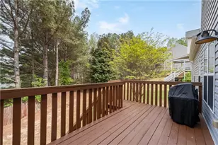 816 Pond View Ln, Sugar Hill, GA 30518 - Photo 42