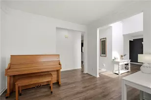 816 Pond View Ln, Sugar Hill, GA 30518 - Photo 6